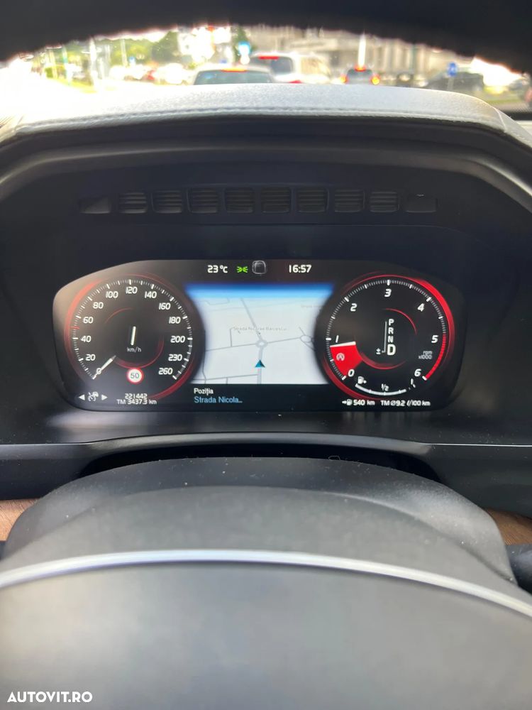 Volvo XC 90 D5 AWD Inscription - 11