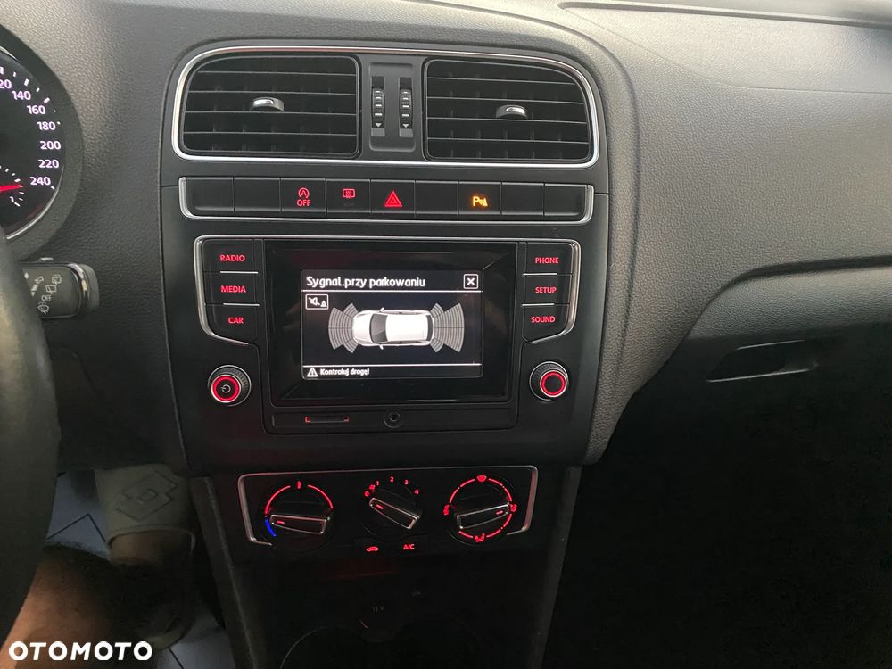 Volkswagen Polo 1.2 TSI BMT Comfortline - 21