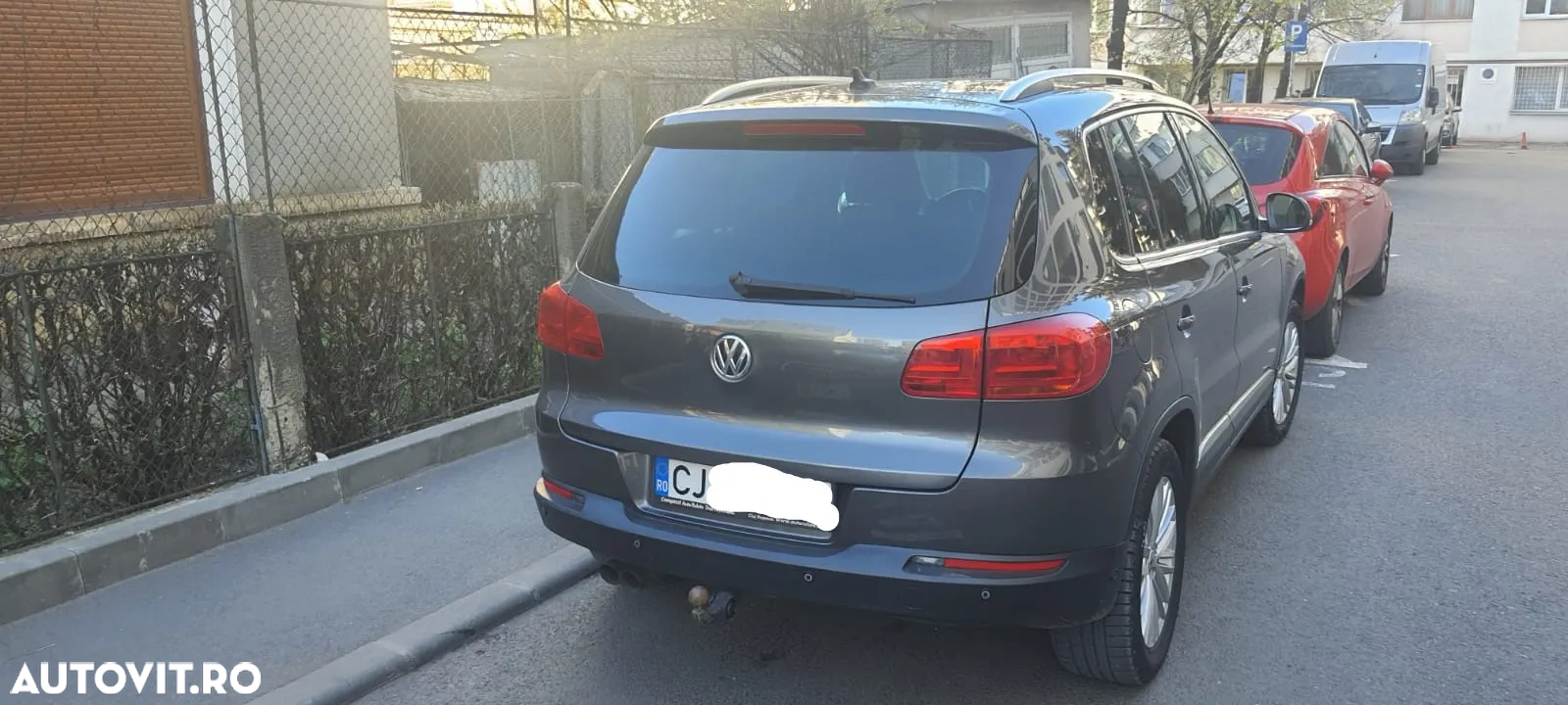 Volkswagen Tiguan - 3