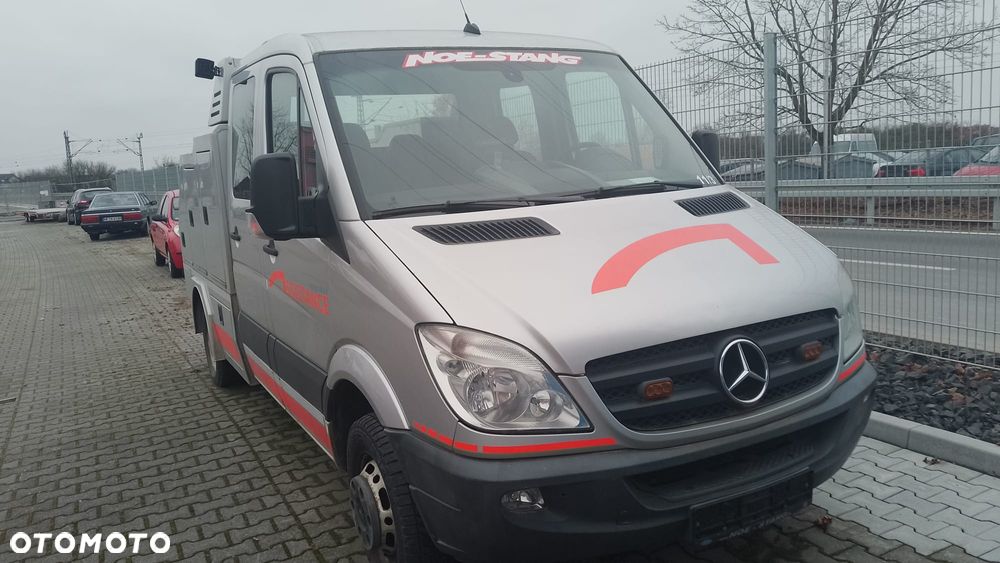 Mercedes-Benz Sprinter 616 - 22
