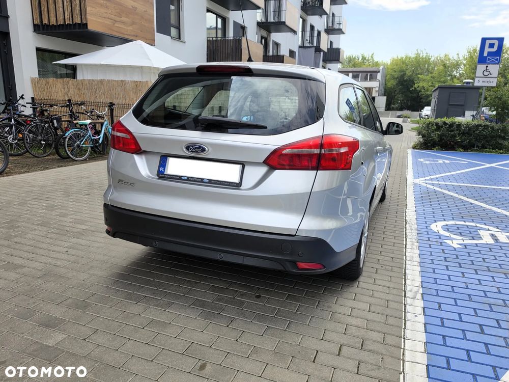 Ford Focus 1.5 TDCi Trend - 9