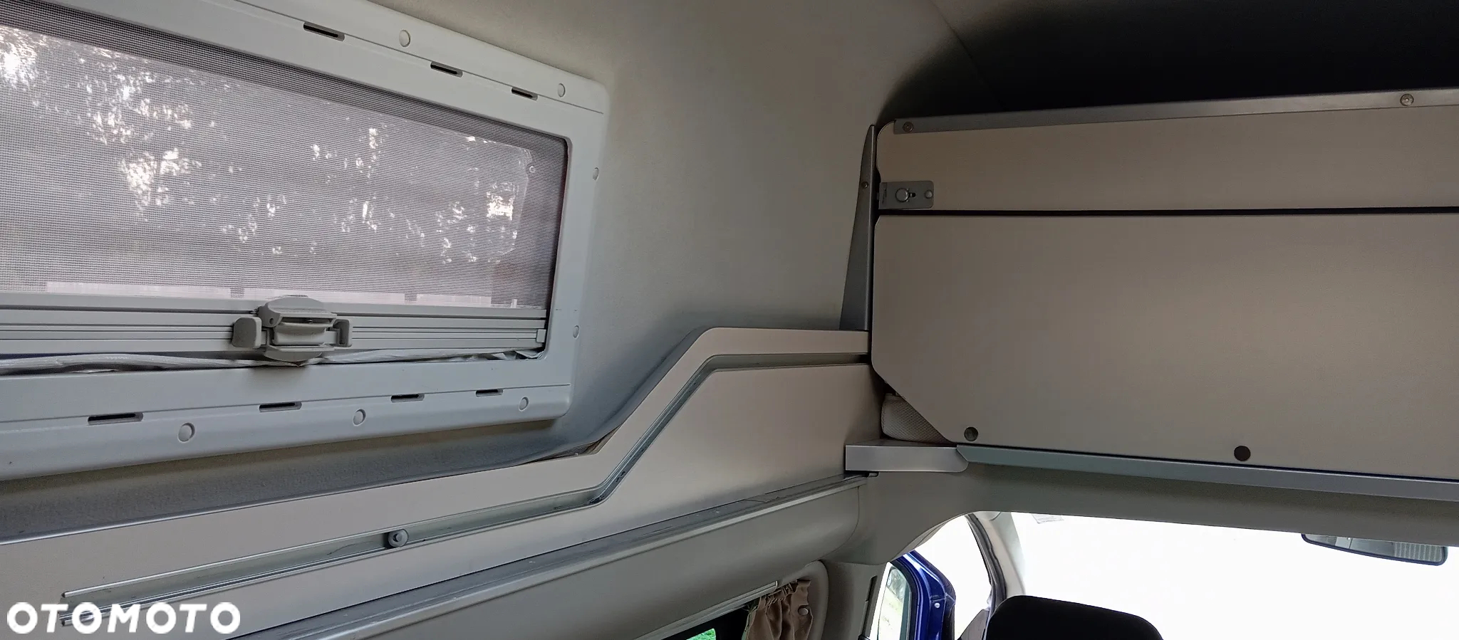 Ford Westfalia Nugget - 11