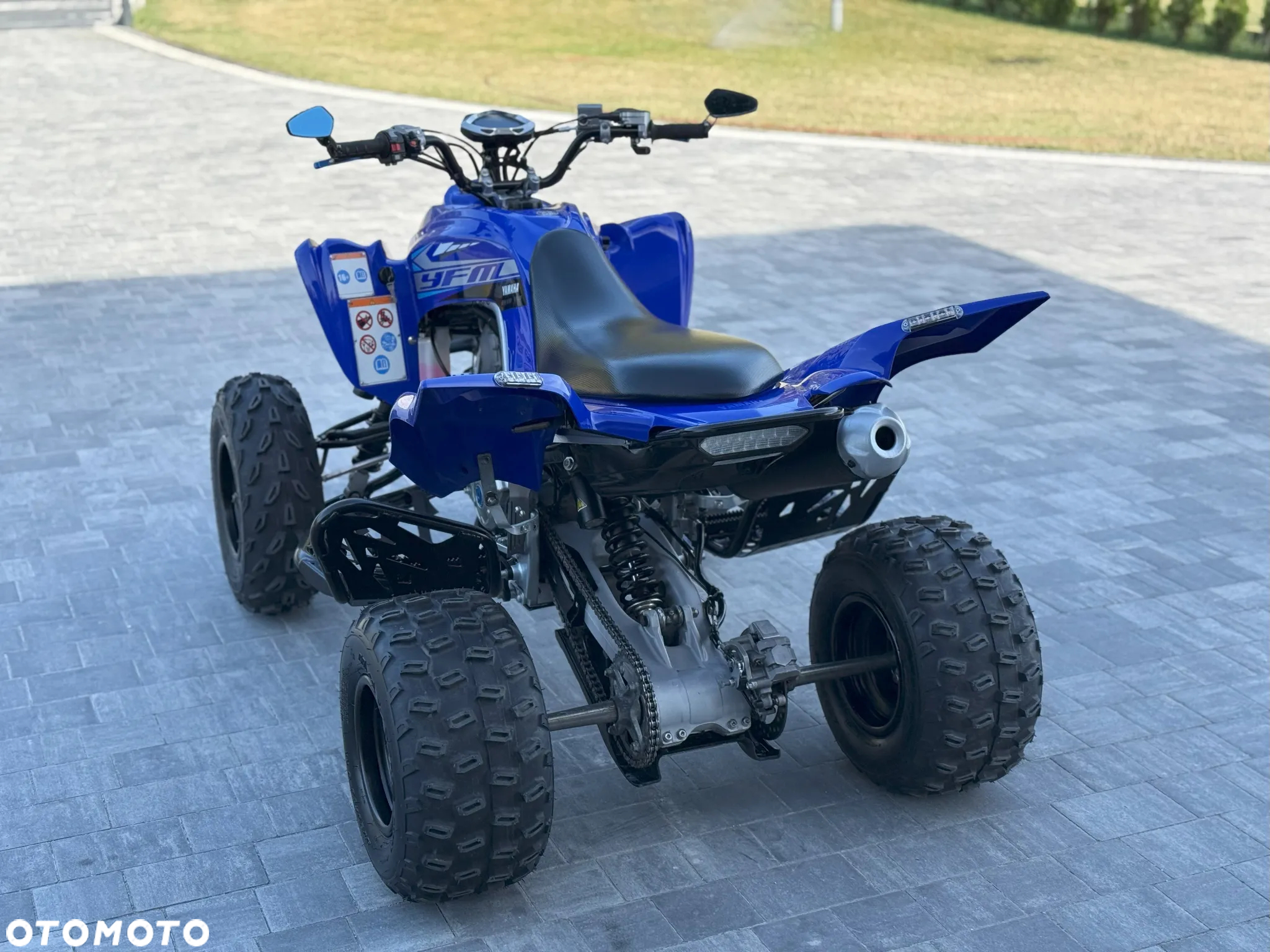 Yamaha Raptor - 10