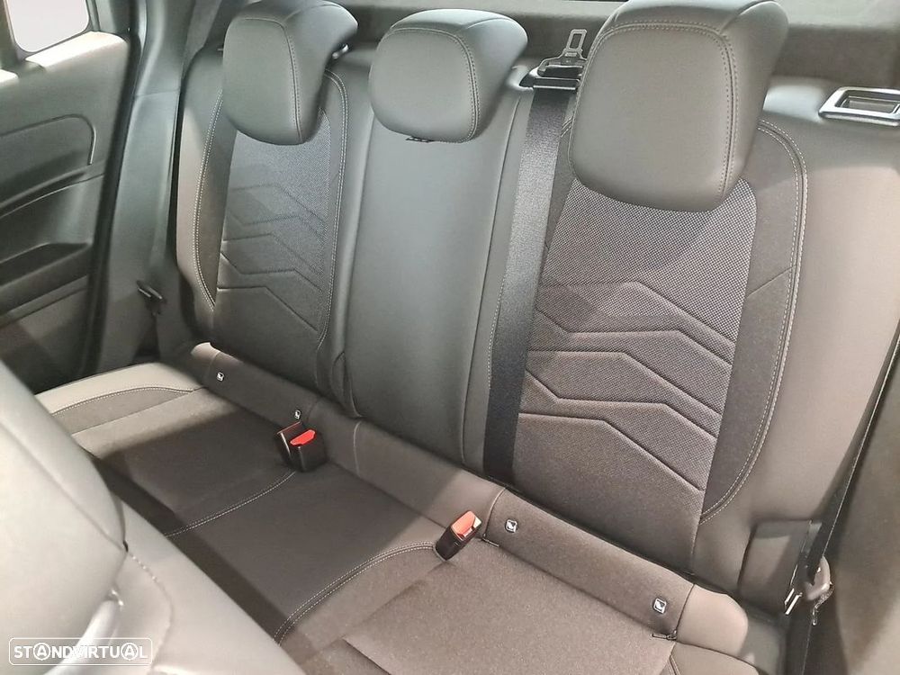 Jeep Avenger 1.2 GSE T3 Altitude - 15