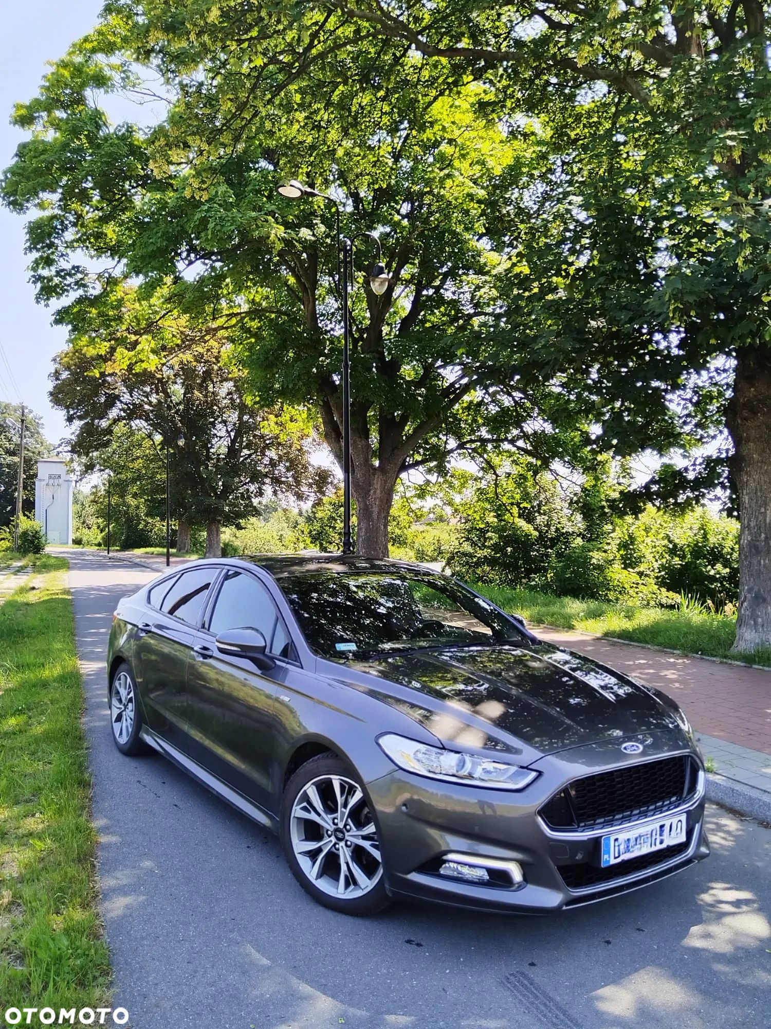 Ford Mondeo 1.5 EcoBoost ST-Line - 1