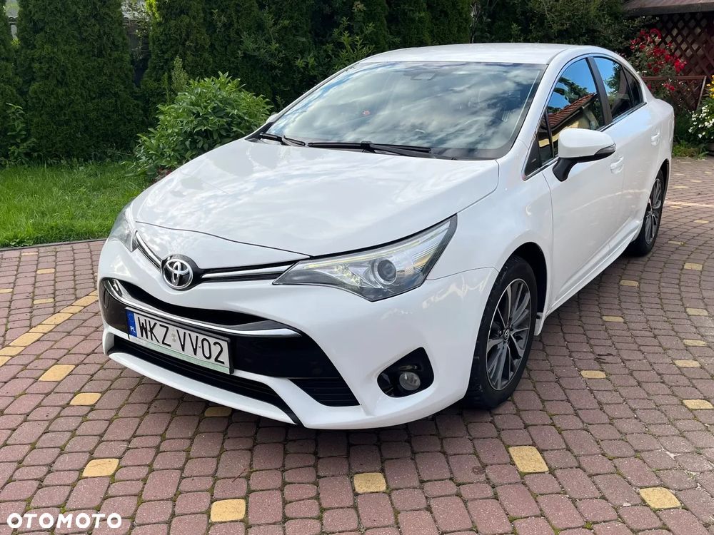 Toyota Avensis 2.0 D-4D Premium - 1