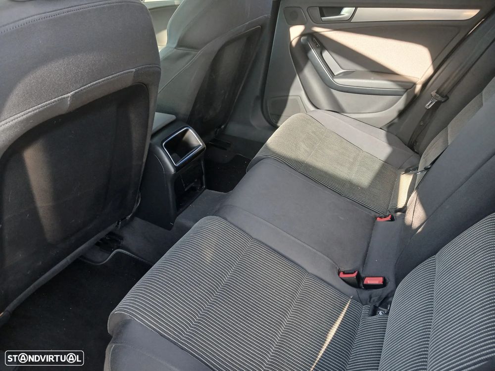 Audi A4 Avant 2.0 TDi Exclusive - 8