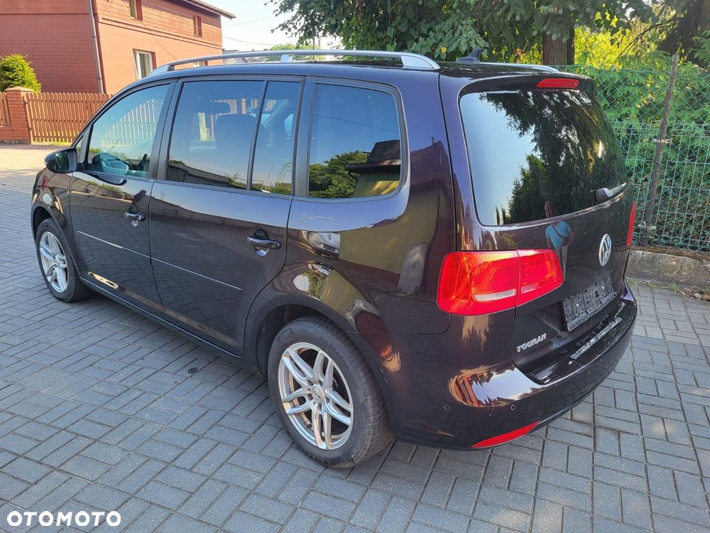 Volkswagen Touran - 2