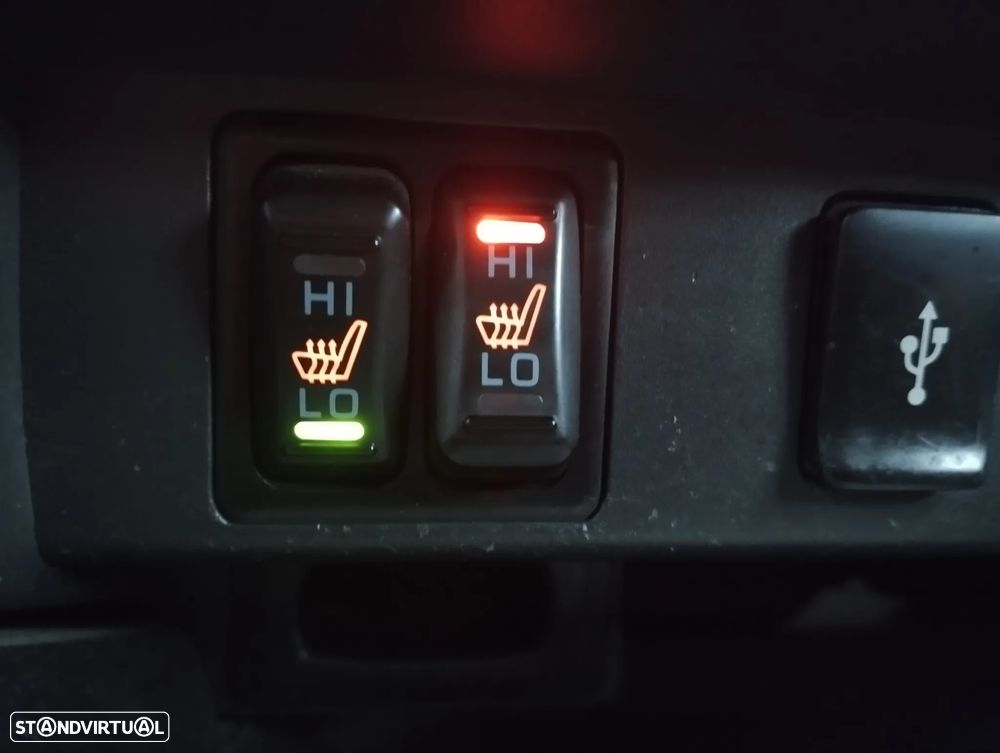 Mitsubishi L200 2.3 DI-D Strakar CD Intense AT 4WD - 36