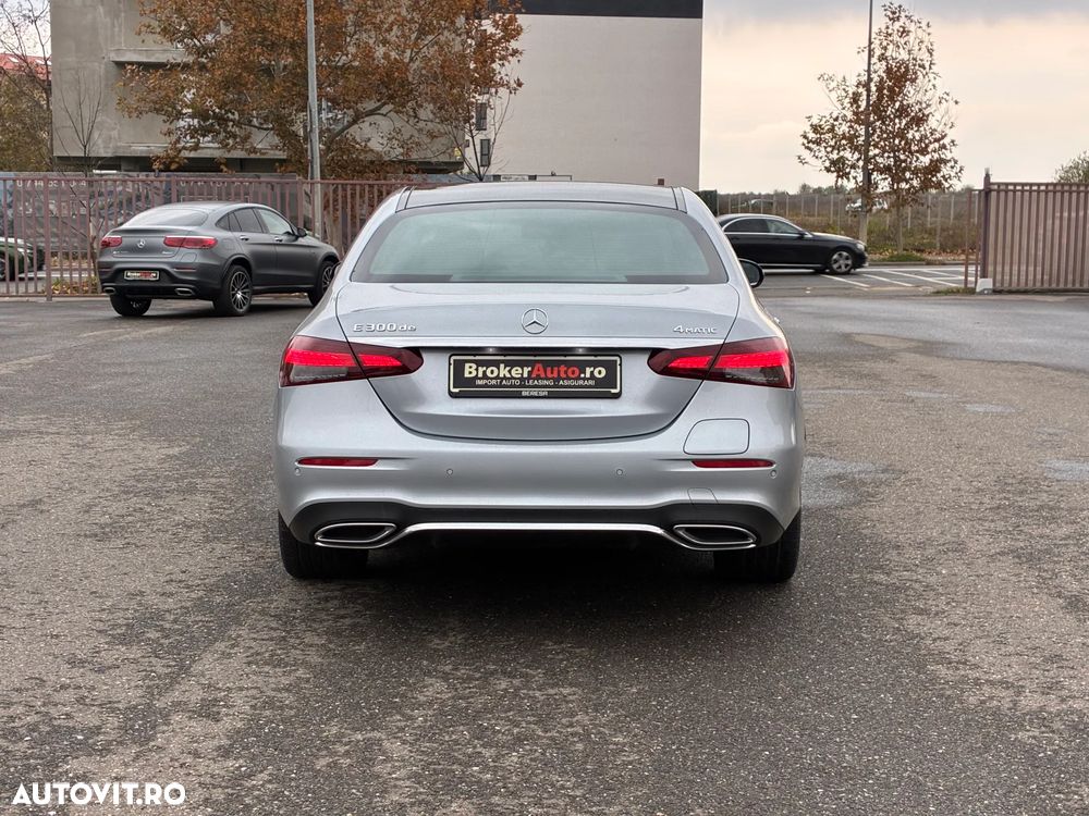 Mercedes-Benz E 300 de 4MATIC Aut. - 7