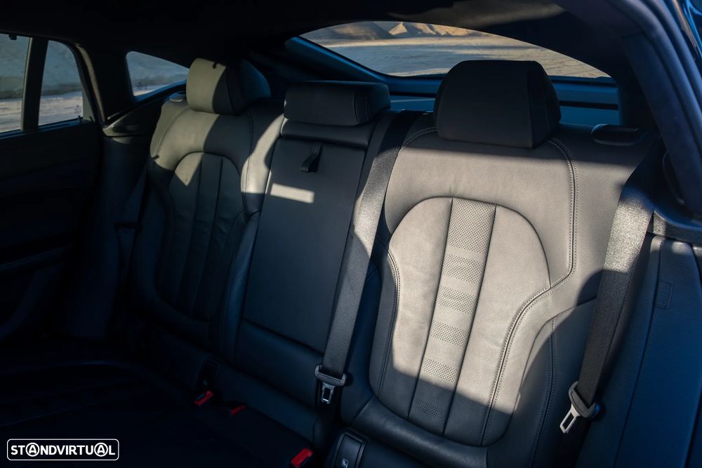 BMW X6 M50 d xDrive - 38