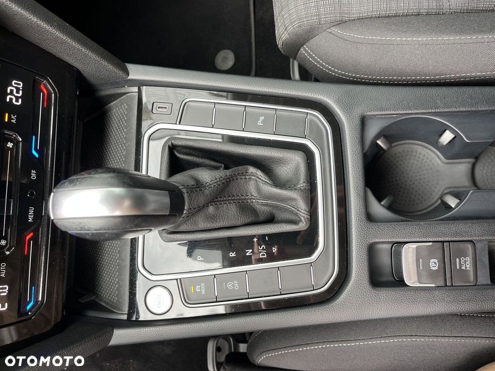 Volkswagen Passat - 28