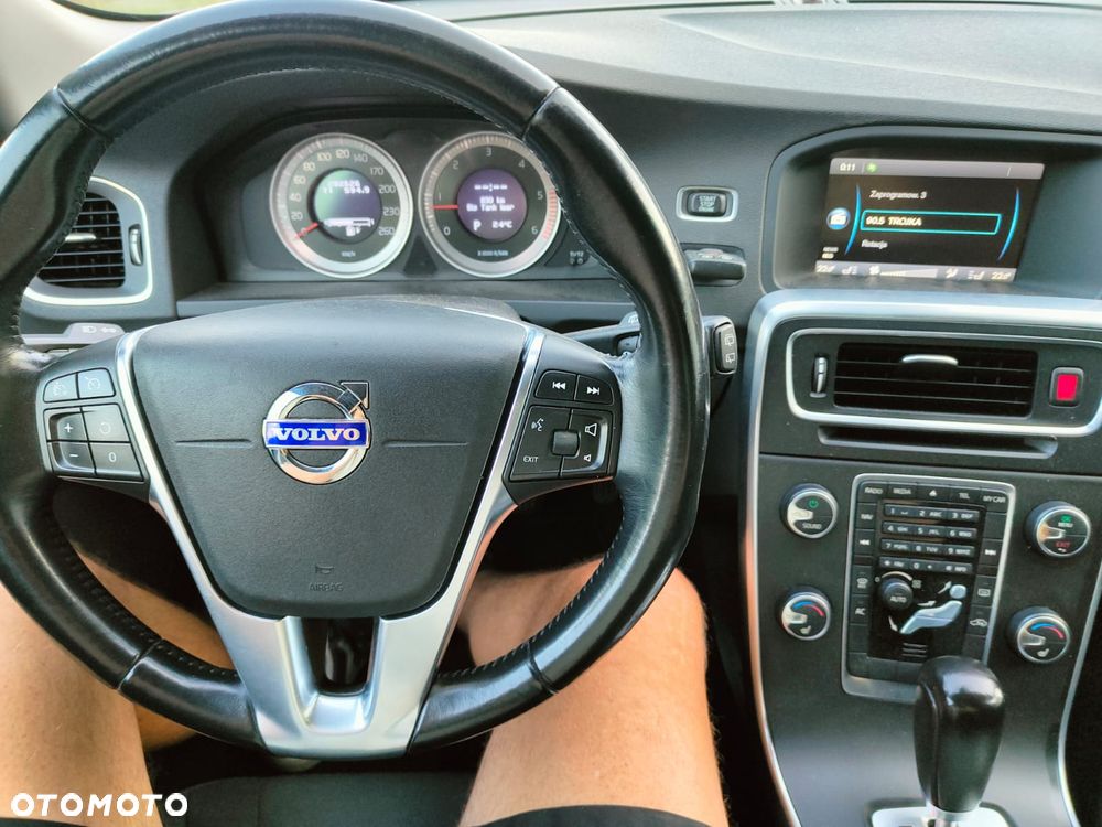 Volvo V60 - 16