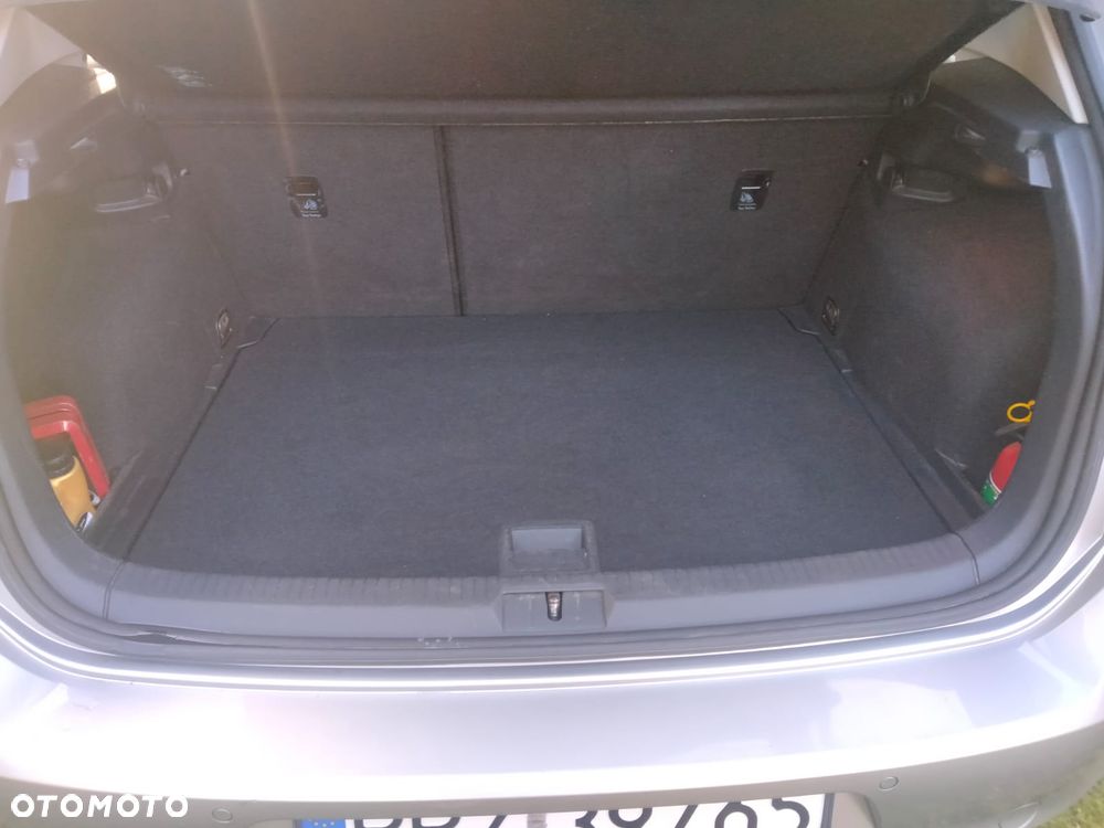 Volkswagen Golf 1.2 TSI BMT Start - 4