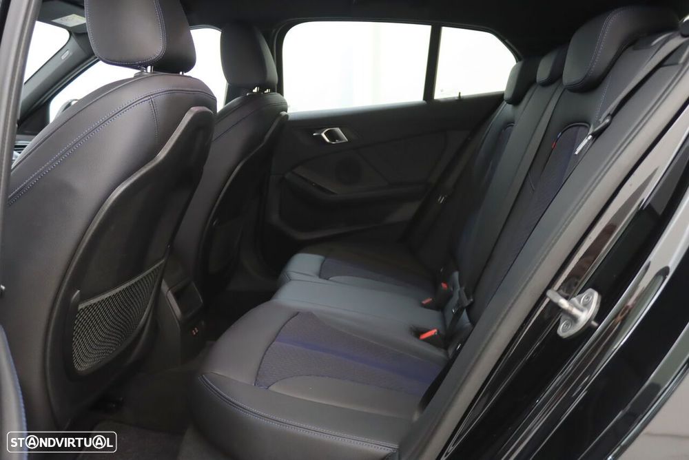 BMW 116 d Pack Desportivo M Auto - 9