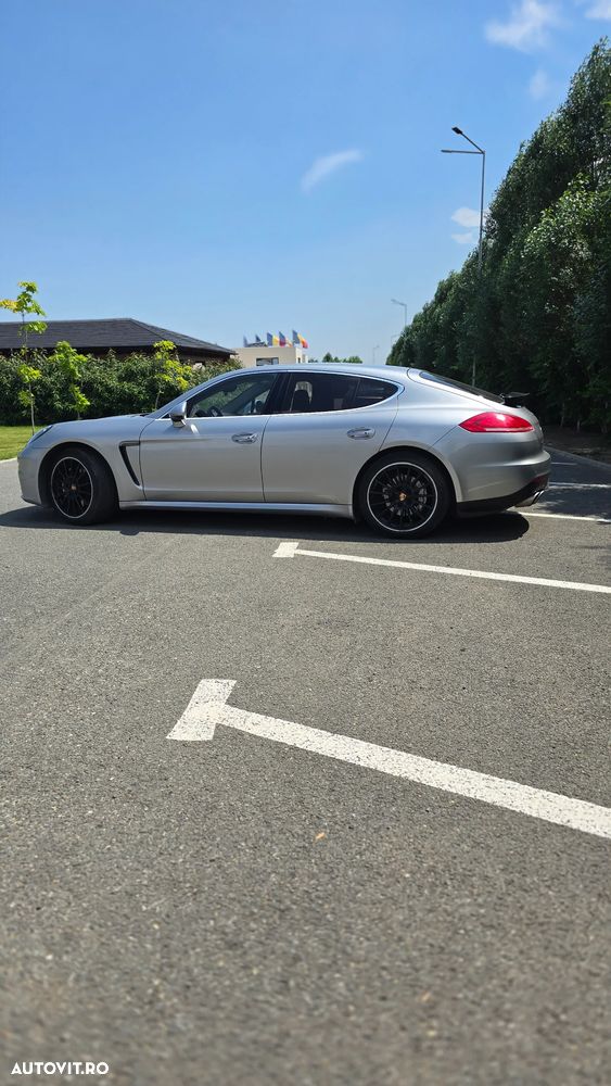 Porsche Panamera 3.0 PDK 4S - 2