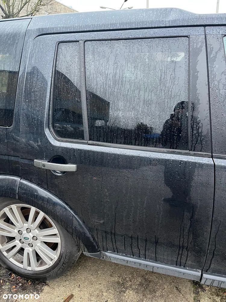Drzwi tylne prawe LRC797 Sumatra Black Land Rover Discovery 4 IV - 1