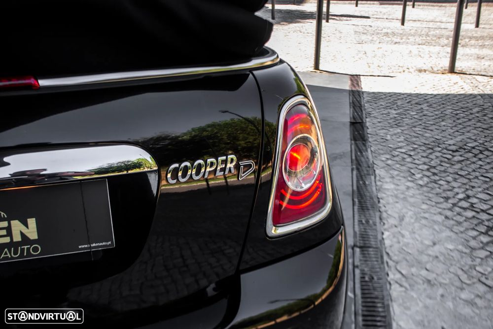 MINI Cabrio Cooper D - 11