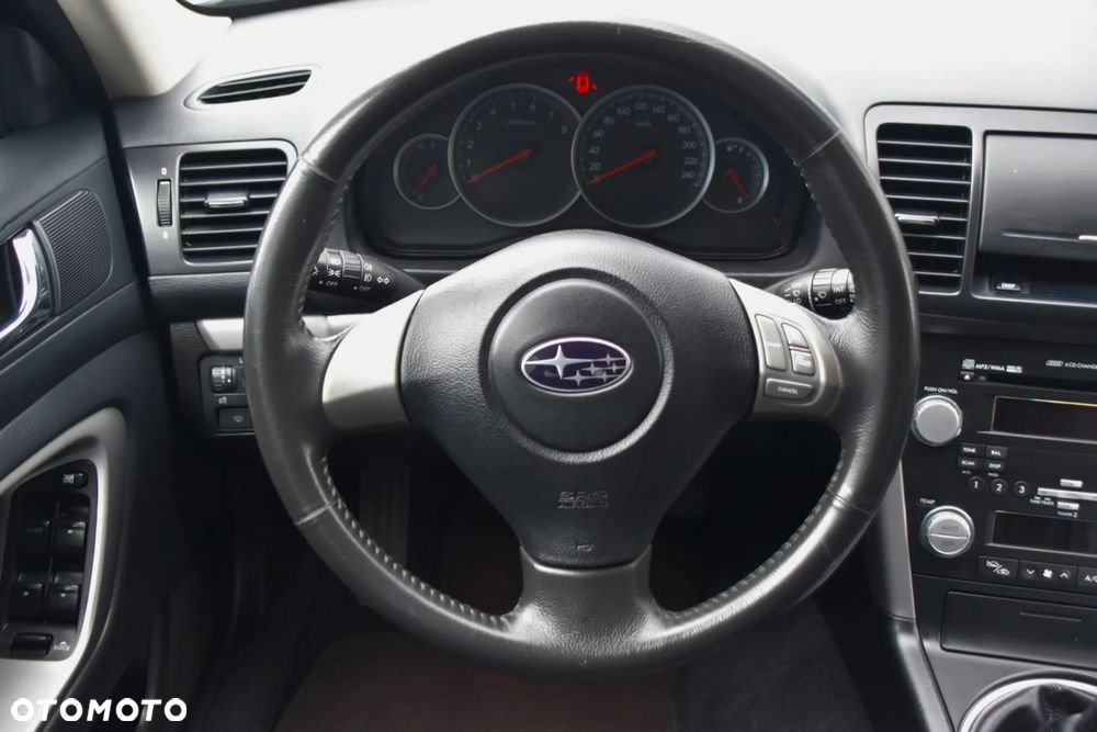 Subaru Legacy 2.0RC 000 - 14