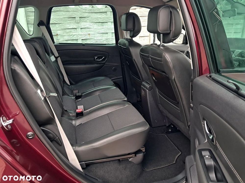 Renault Scenic Energy dCi 130 S&S Bose Edition - 22