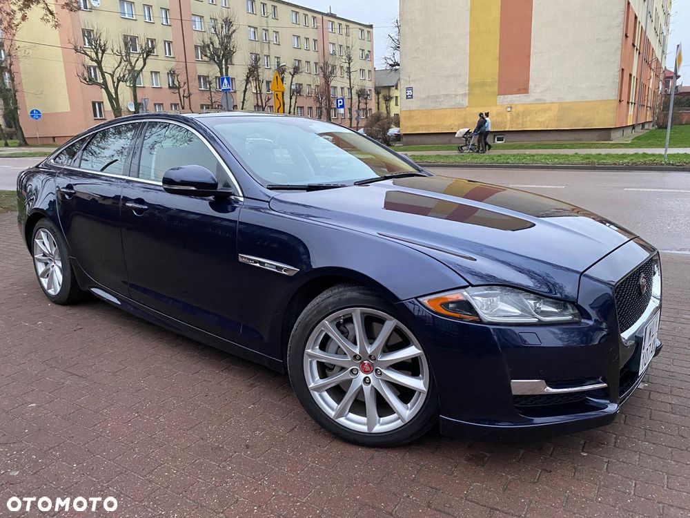 Jaguar XJ 3.0 T Premium Luxury - 3