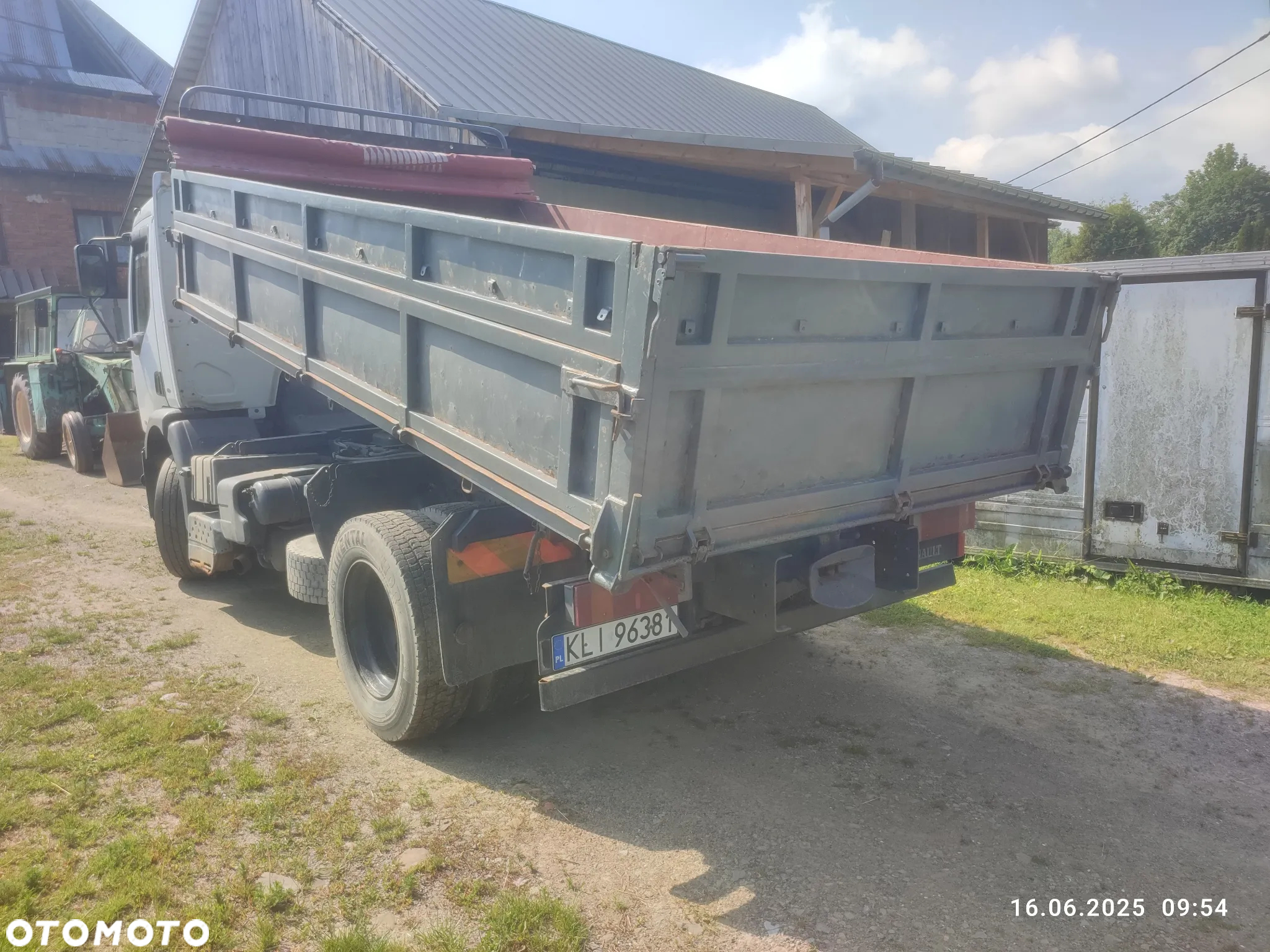 Renault Premium - 3