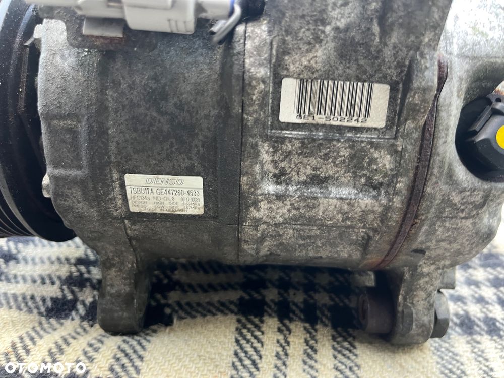 Pompa kompresor Klimatyzacji BMW 2.0i - 6