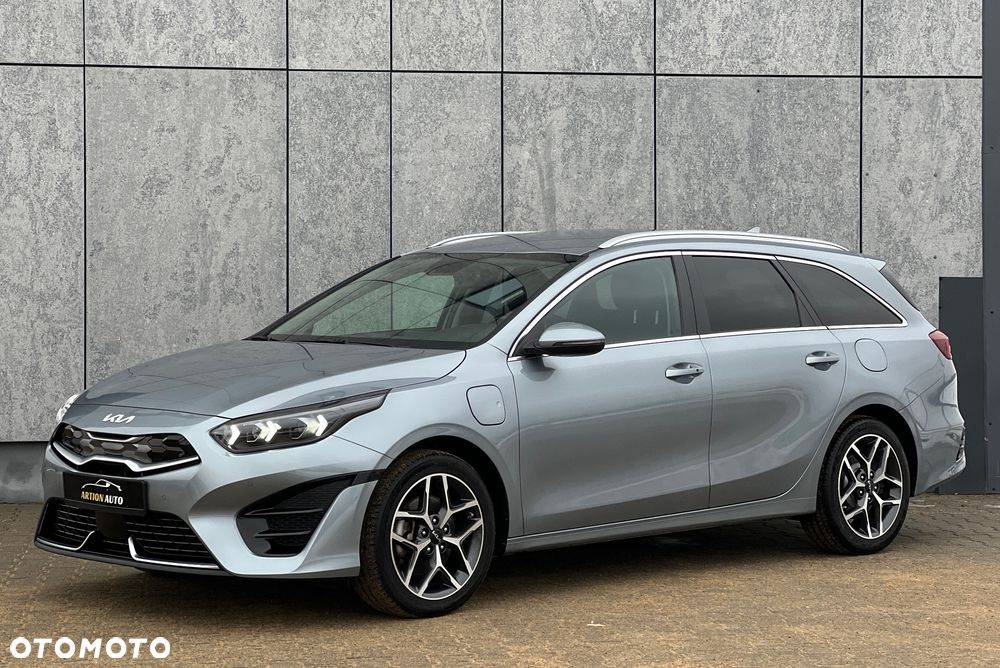 Kia Ceed 1.6 GDI DCT OPF Platinum Edition - 11