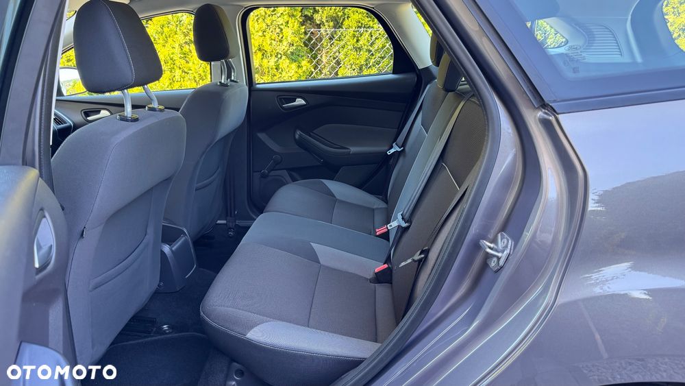 Ford Focus 1.0 EcoBoost Start-Stopp-System SYNC Edition - 28