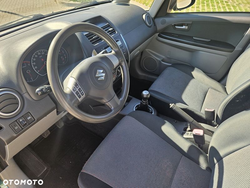 Suzuki SX4 1.6 VVT 4x4 Comfort - 7