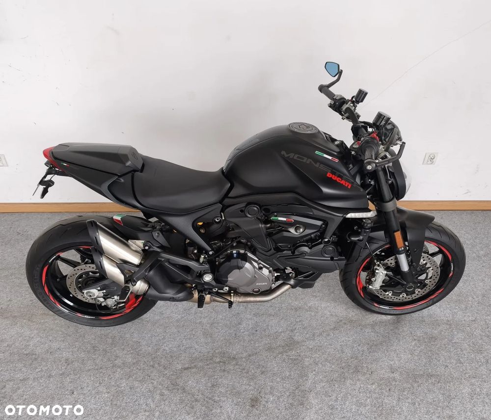 Ducati Monster - 4