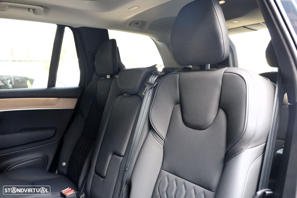 Volvo XC 90 2.0 T8 PHEV Plus Dark AWD - 10