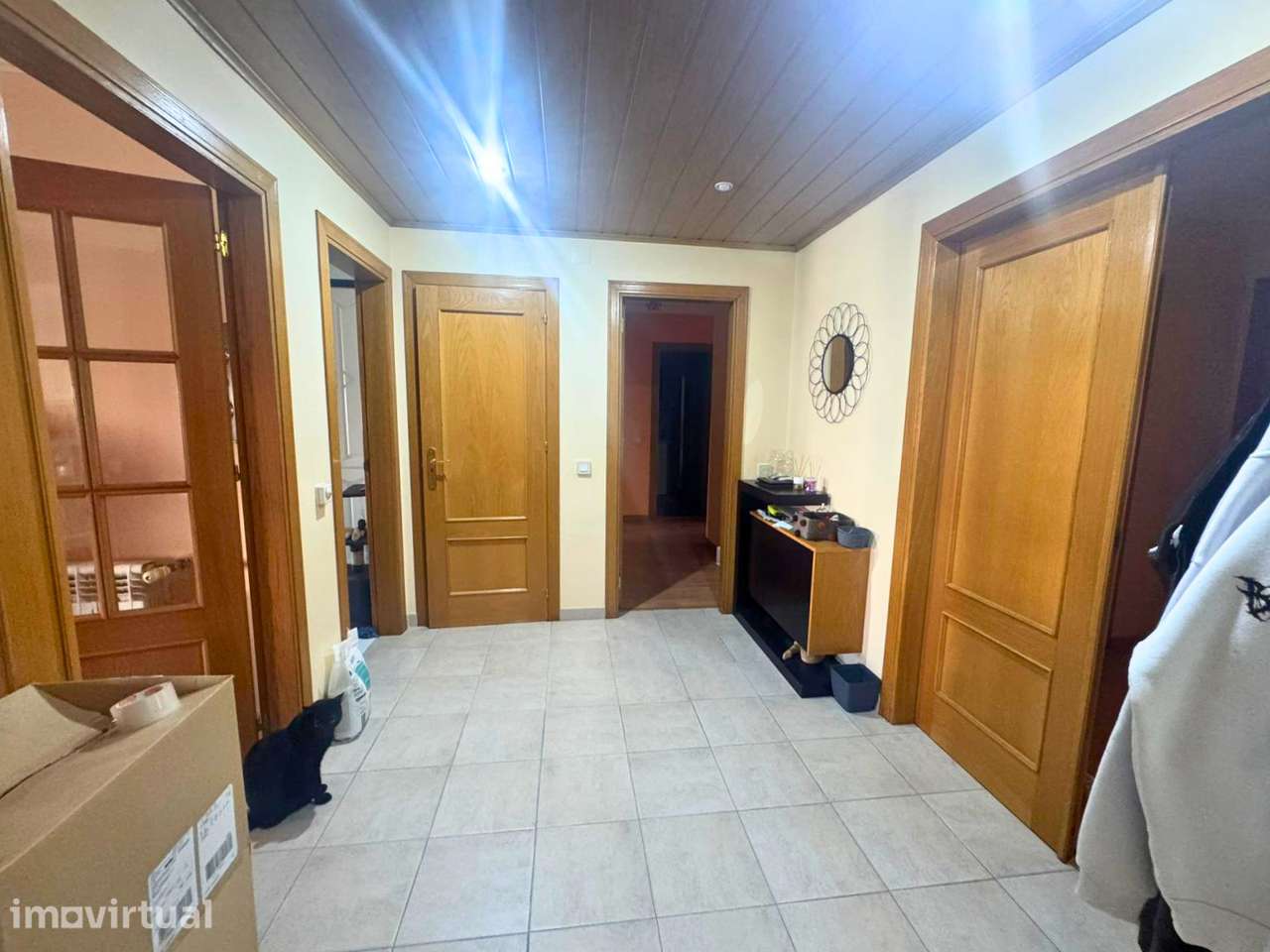 Apartamento T4 no centro do Carregado - Grande imagem: 3/21
