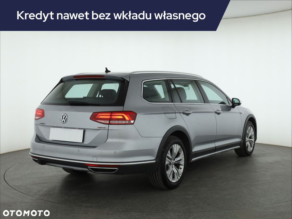 Volkswagen Passat Variant - 7