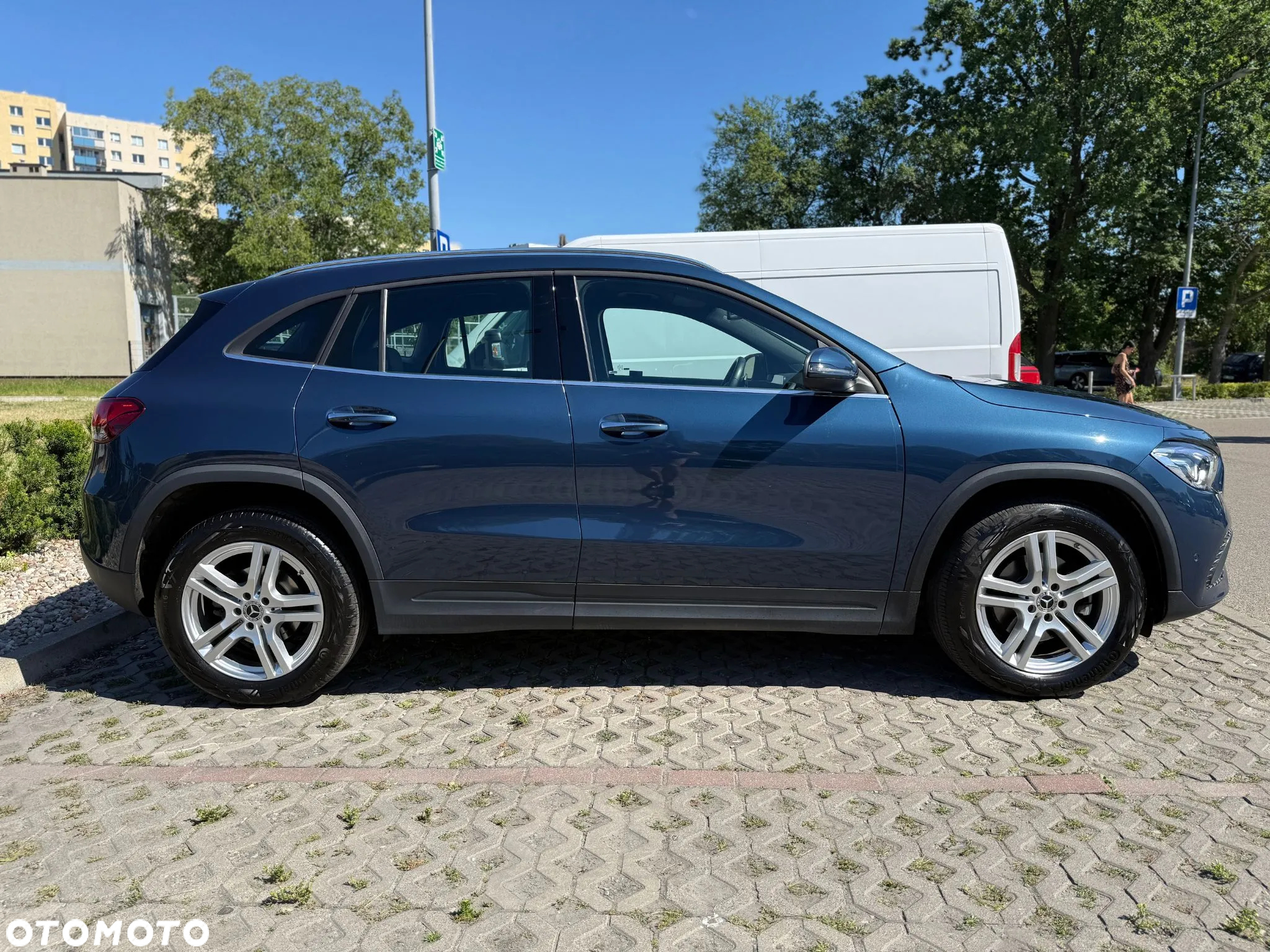 Mercedes-Benz GLA 200 Business Edition - 3