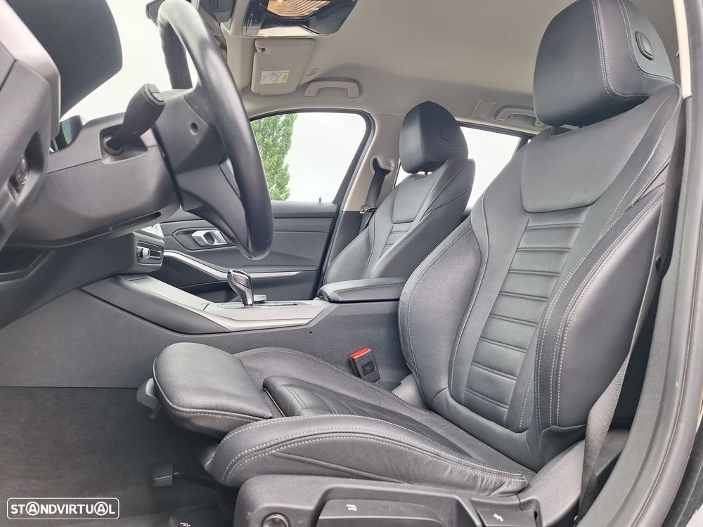 BMW 320 e Aut. Luxury Line - 12