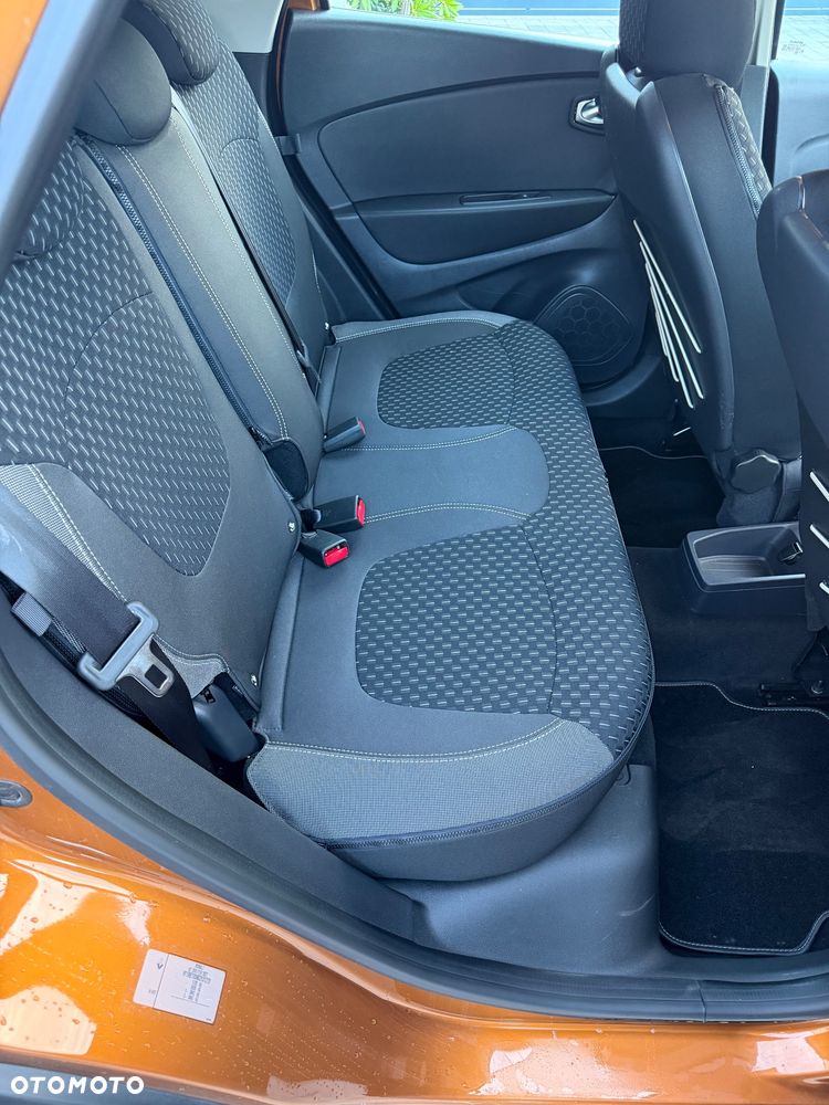 Renault Captur - 13