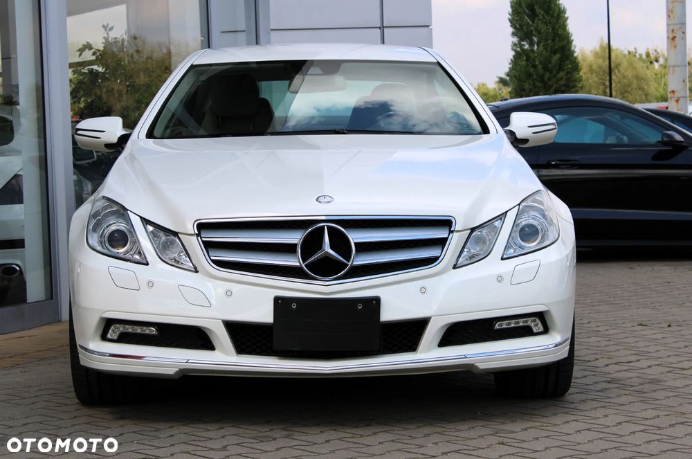 Mercedes-Benz Klasa E 350 Coupe 7G-TRONIC - 13