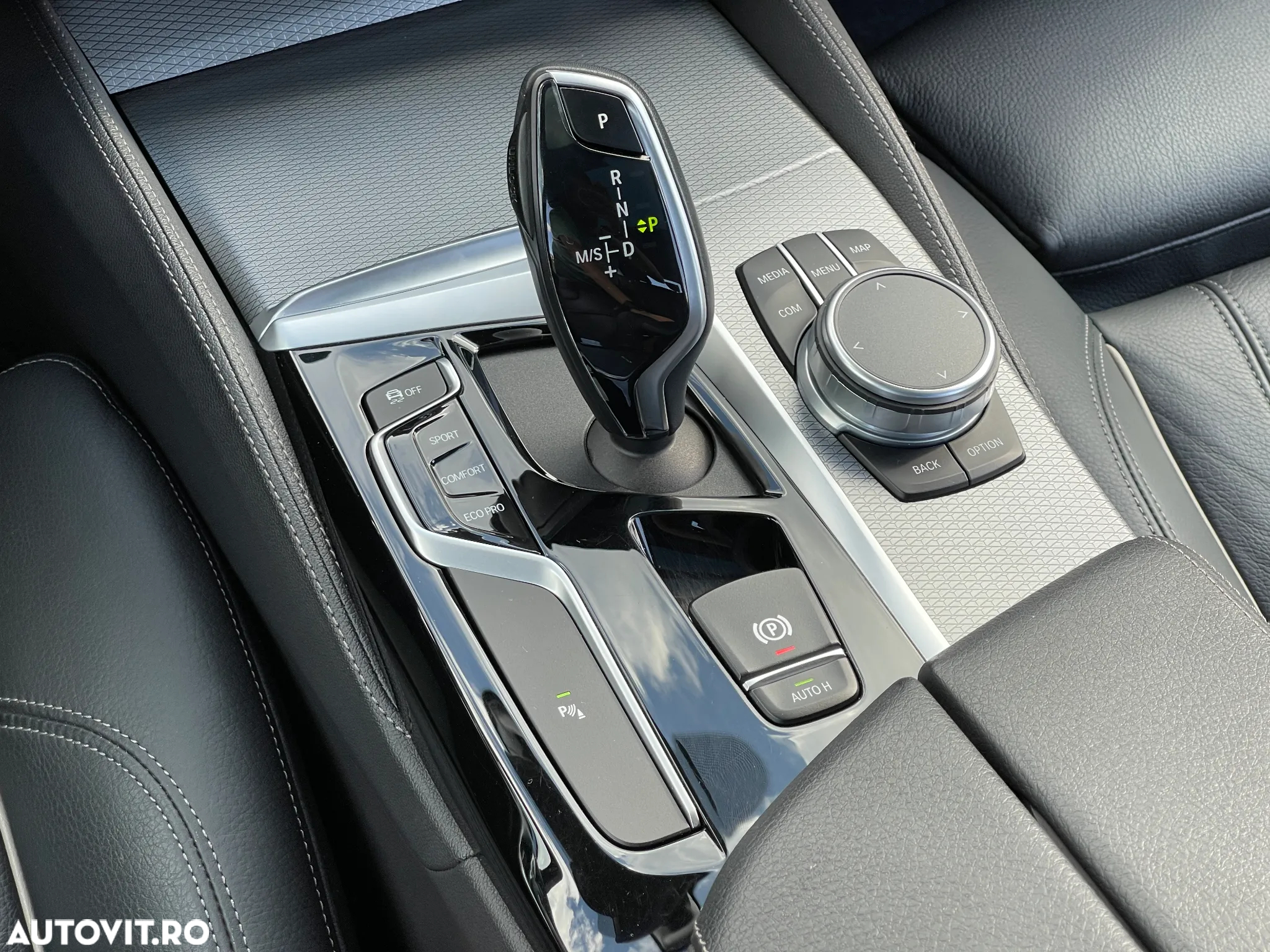 BMW Seria 5 520d Touring Aut. M Sport Edition - 7
