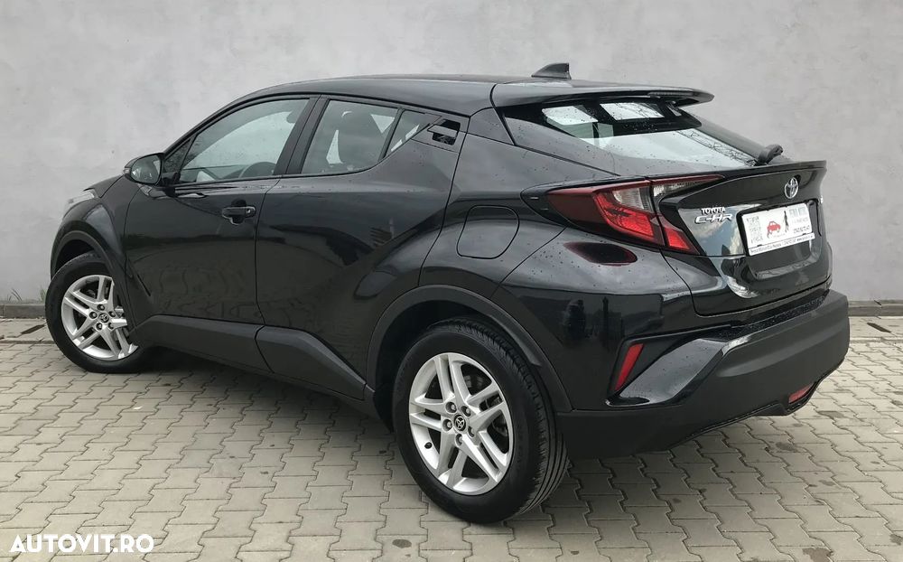 Toyota C-HR Business-Edition - 4