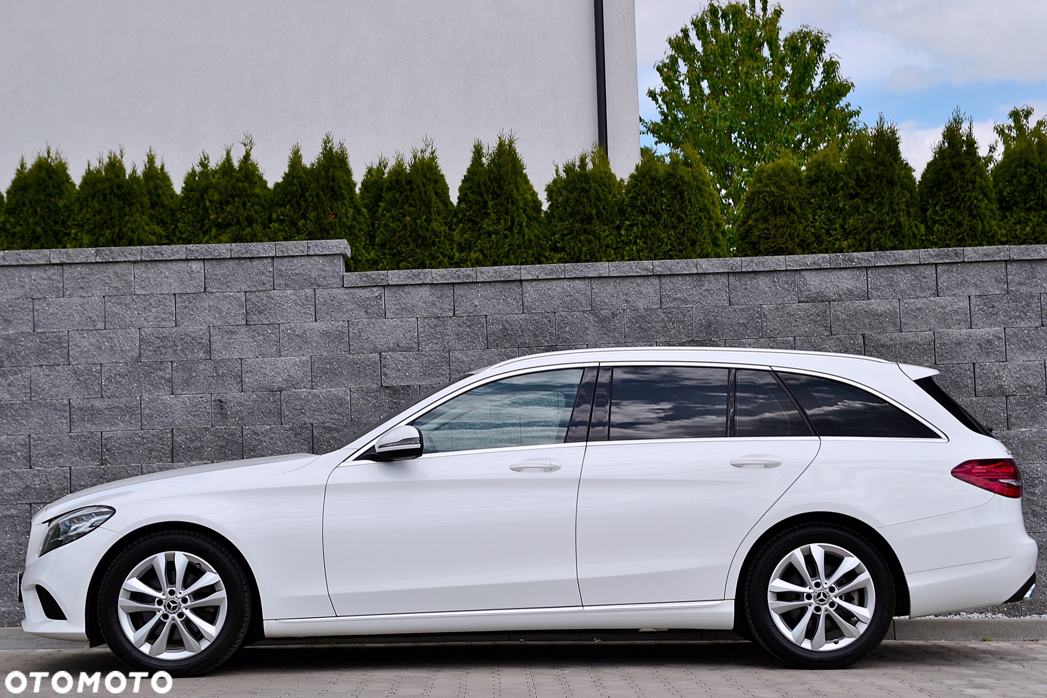 Mercedes-Benz Klasa C 220 d T 9G-TRONIC - 8