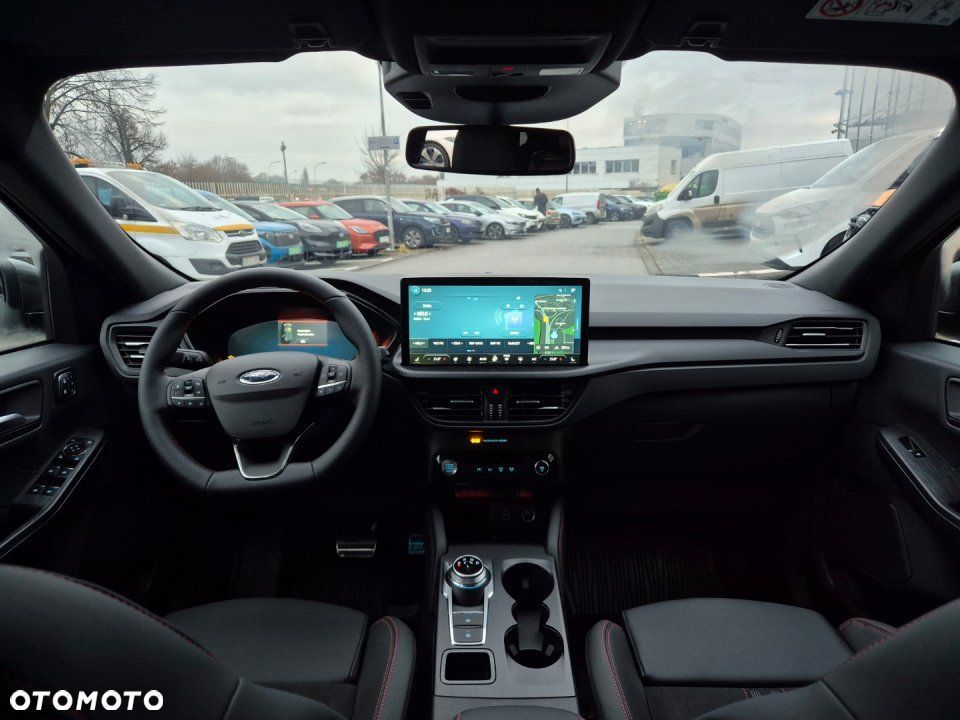 Ford Kuga - 17