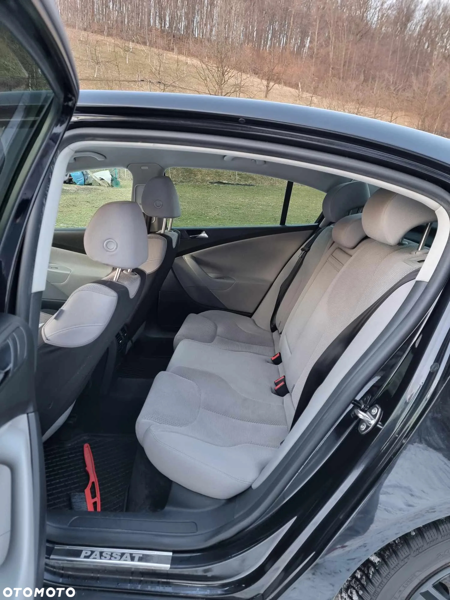 Volkswagen Passat 1.9 TDI Comfortline - 11