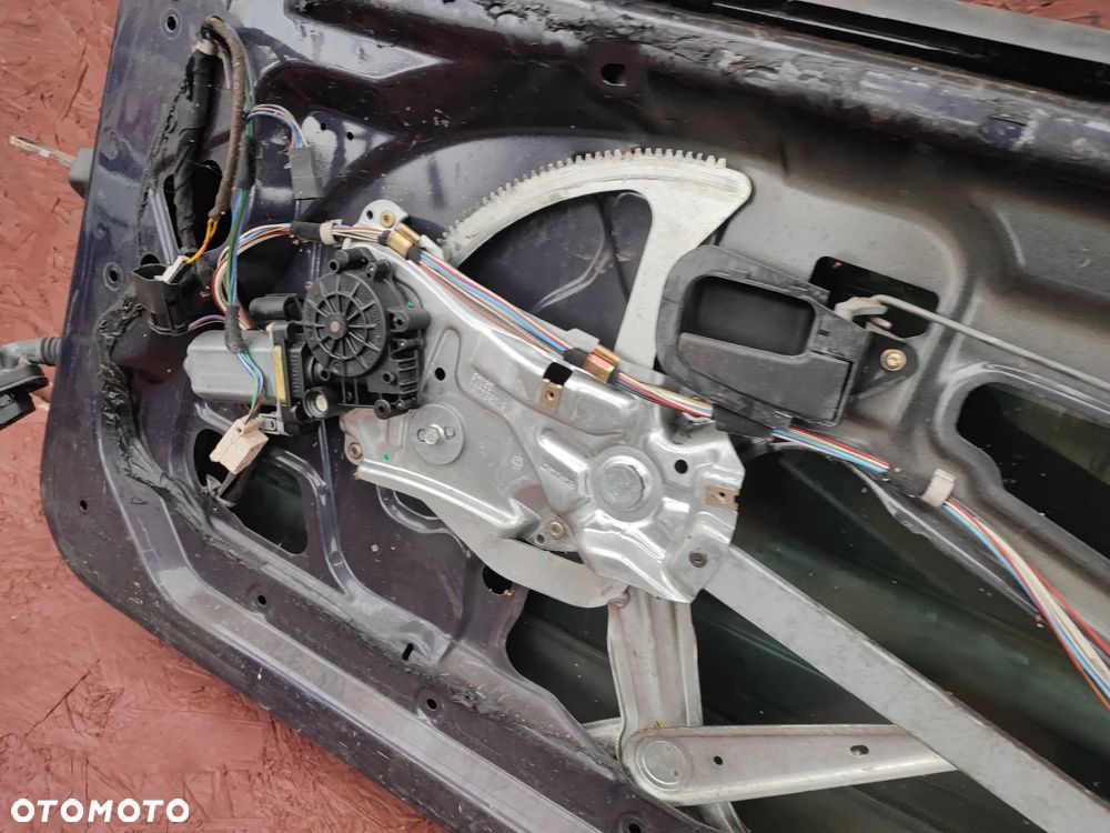 BMW E36 COUPE / CABRIO ORYGINALNE KOMPLETNE DRZWI PRZEDNIE PRAWE + SZYBA + WIĄZKA + PODNOŚNIK SZYBY EUROPA BEZ RDZY W DOBRYM STANIE O NR. 41 51 8 230 468 / 41 51 8 132 236 / 41 51 8 132 240 OEM - 14