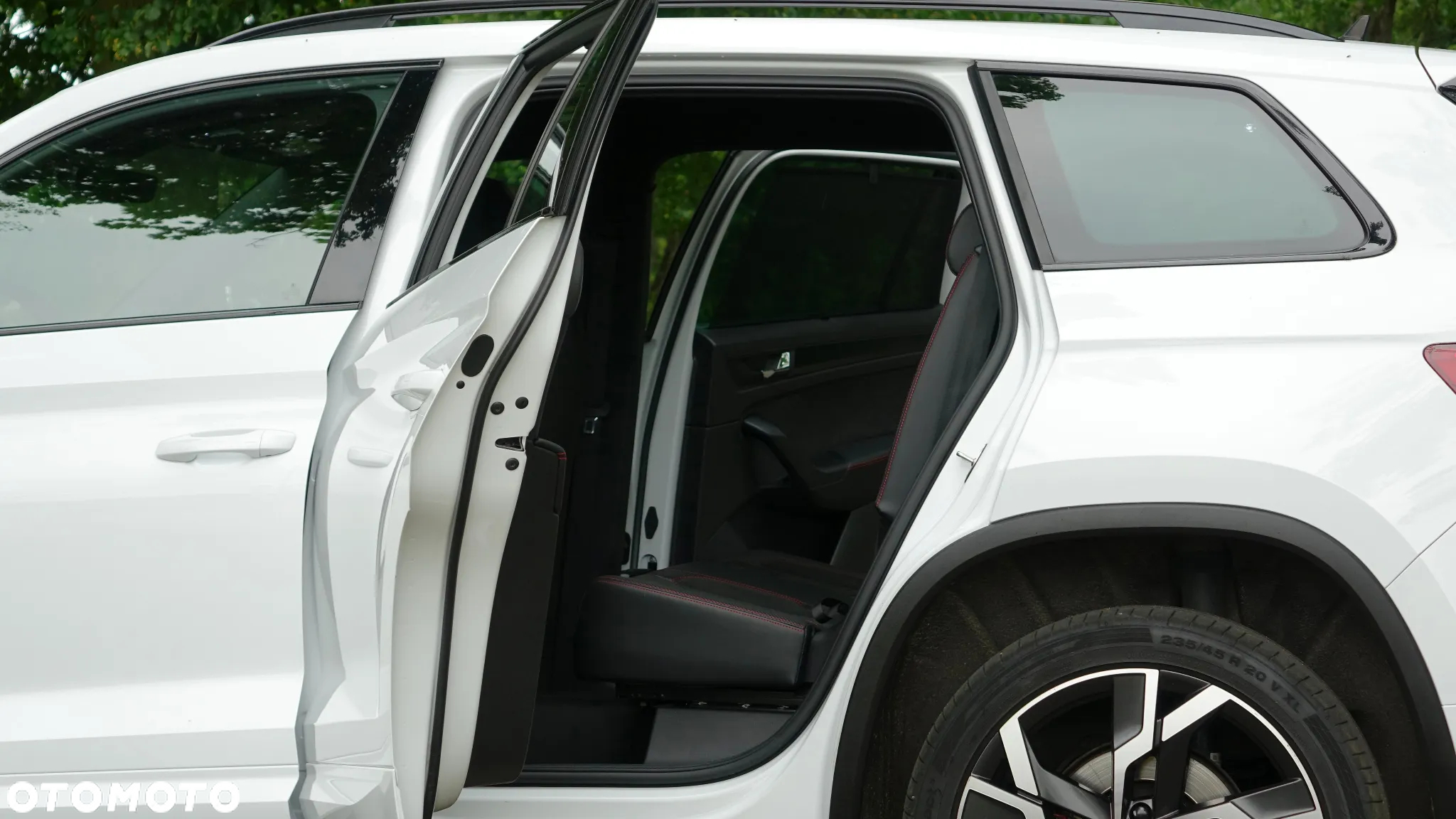 Skoda Kodiaq 2.0 TSI 4x4 RS DSG 7os - 11