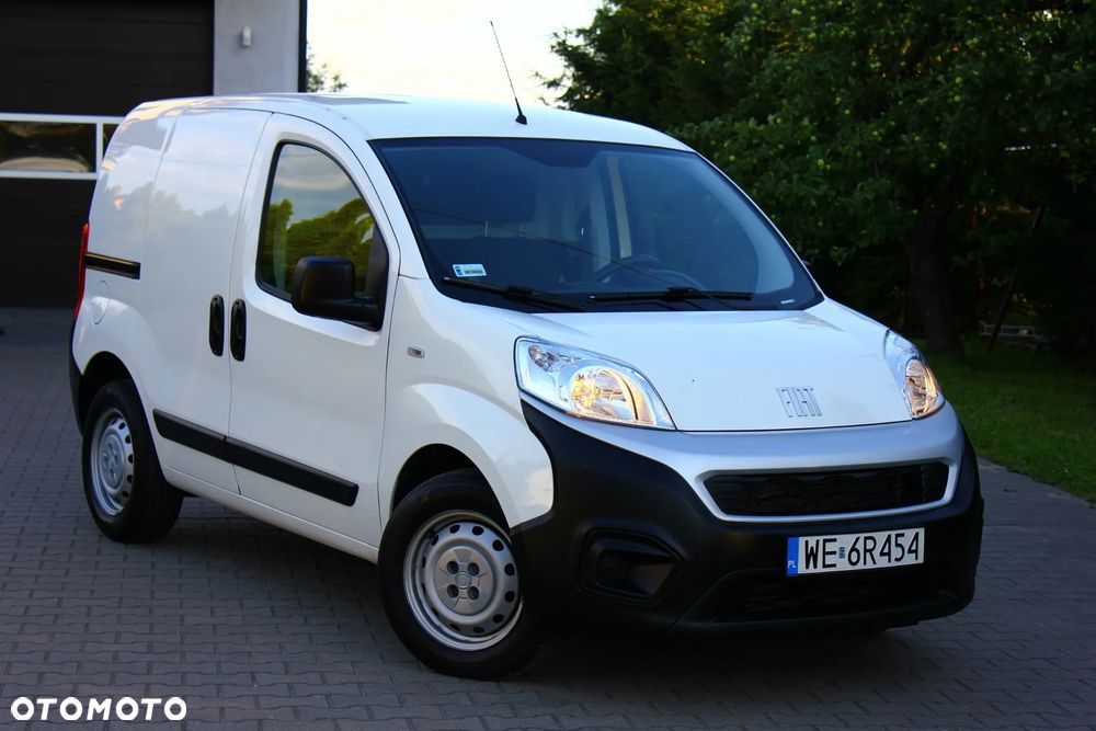 Fiat FIORINO 1.3MJ 80KM 2 OSOBOWY BLASZAK AUTO PERFEKT JAK NOWE 73 TYS KM FV23% - 1