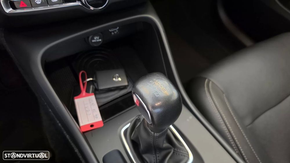 Volvo XC 40 1.5 T3 Inscription Tech Edition - 44
