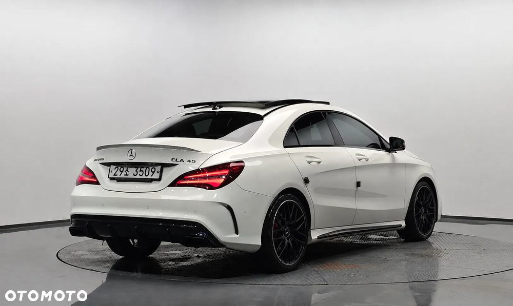 Mercedes-Benz CLA AMG 45 4Matic AMG Sp.sh 7G-DCT - 14