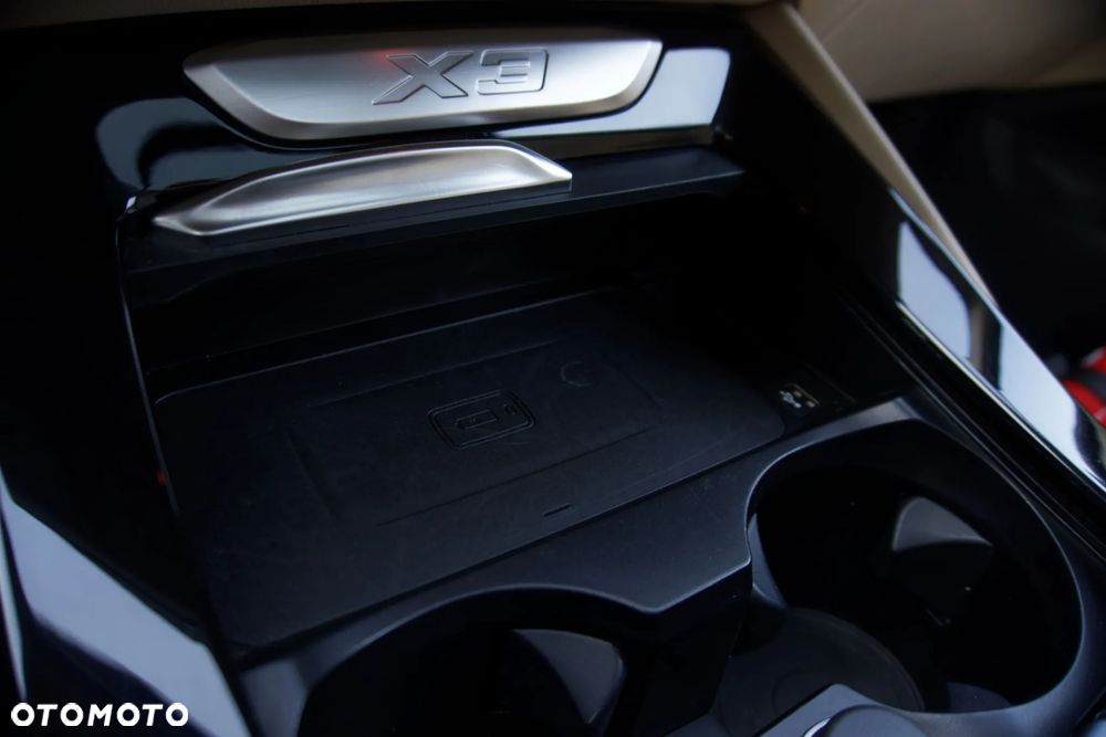 BMW X3 xDrive20d Luxury Line - 19