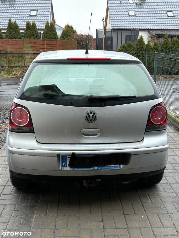 Volkswagen Polo - 4